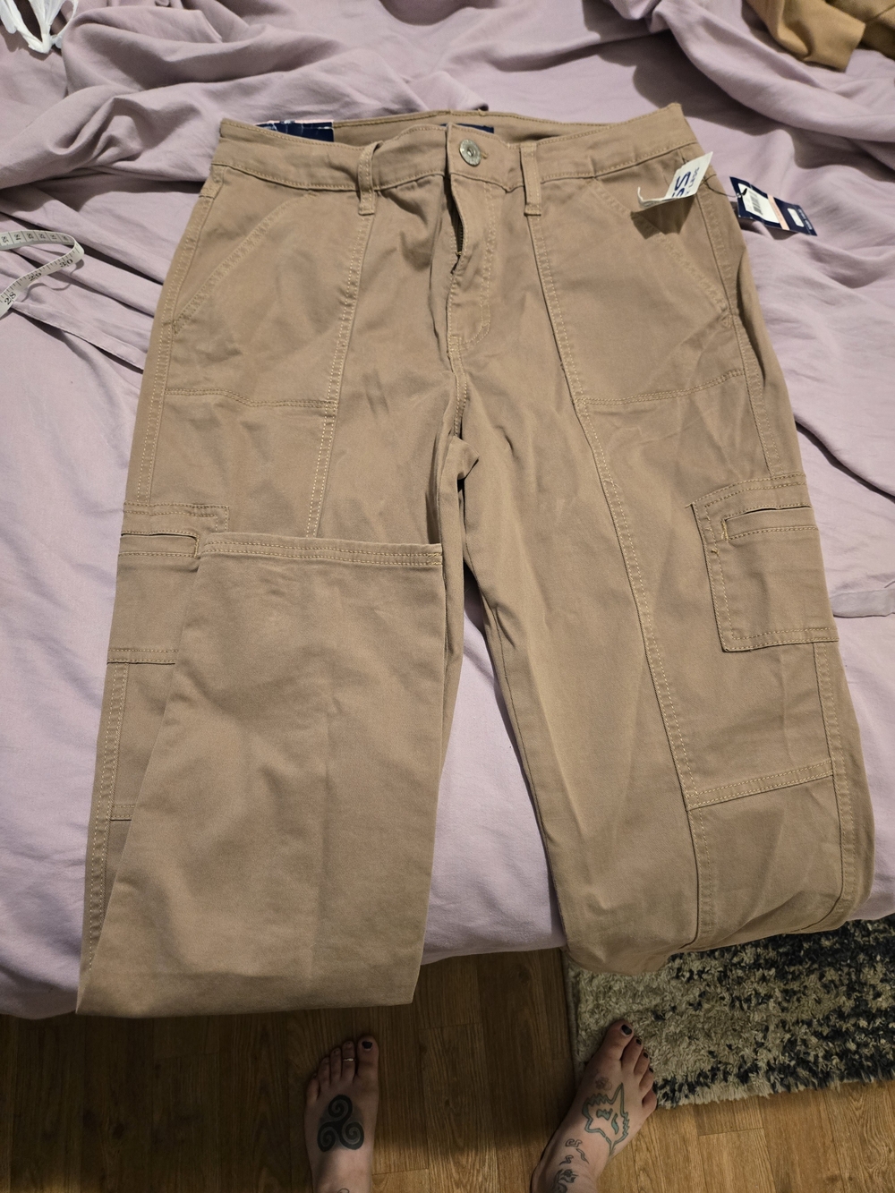 Bandolino Women's Tan Utility Cargo Trousers